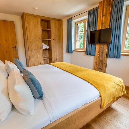 Graf Chiemo Suites - Direkt Am Chiemsee Mit Separatem Seezugang Chieming Luaran gambar