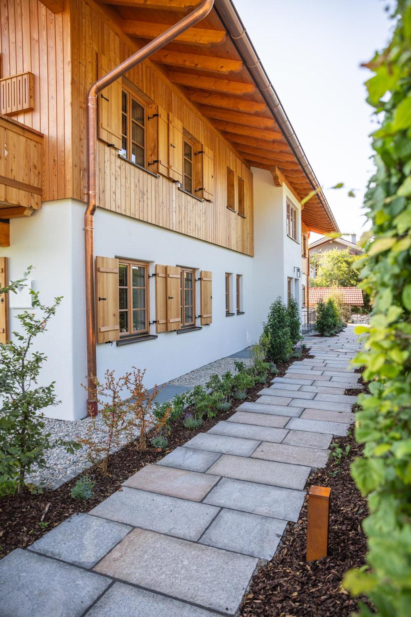 Graf Chiemo Suites - Direkt Am Chiemsee Mit Separatem Seezugang Chieming Luaran gambar