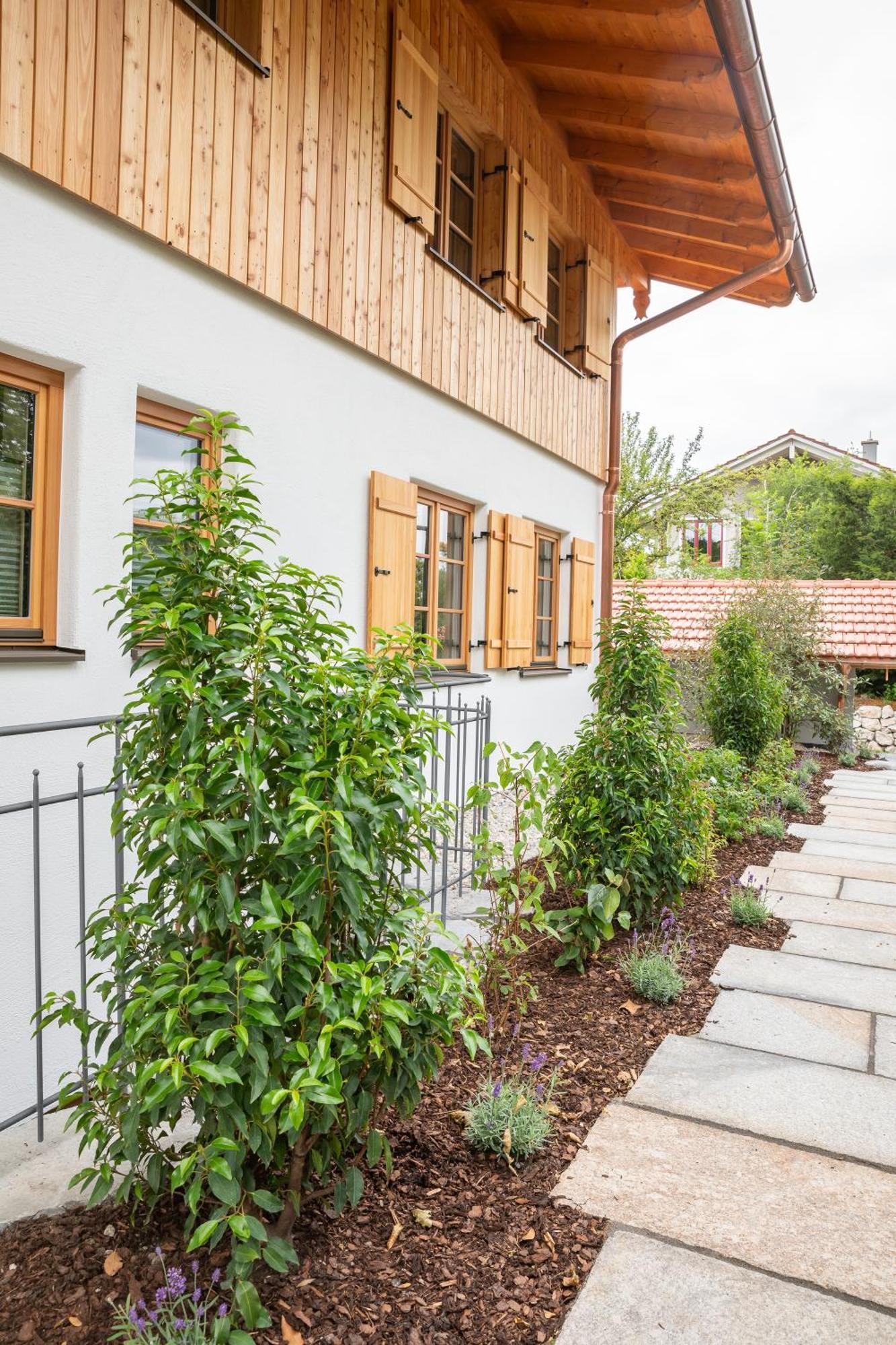 Graf Chiemo Suites - Direkt Am Chiemsee Mit Separatem Seezugang Chieming Luaran gambar