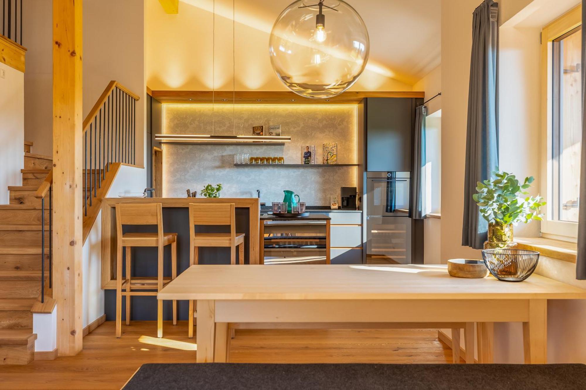 Graf Chiemo Suites - Direkt Am Chiemsee Mit Separatem Seezugang Chieming Luaran gambar