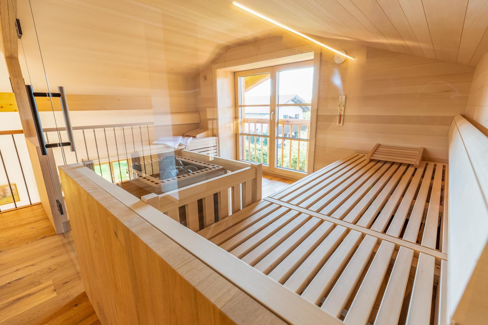 Graf Chiemo Suites - Direkt Am Chiemsee Mit Separatem Seezugang Chieming Luaran gambar