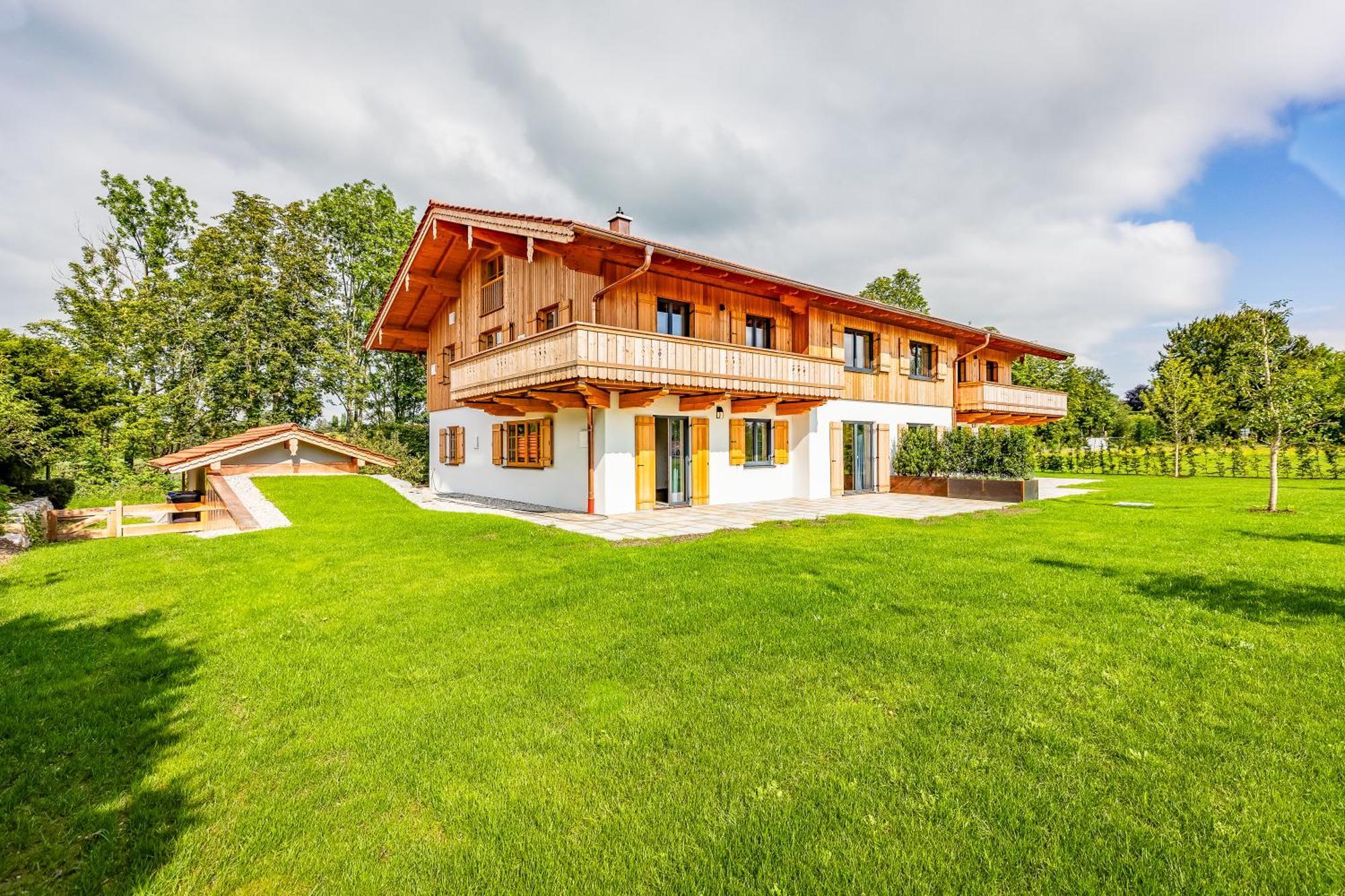 Graf Chiemo Suites - Direkt Am Chiemsee Mit Separatem Seezugang Chieming Luaran gambar