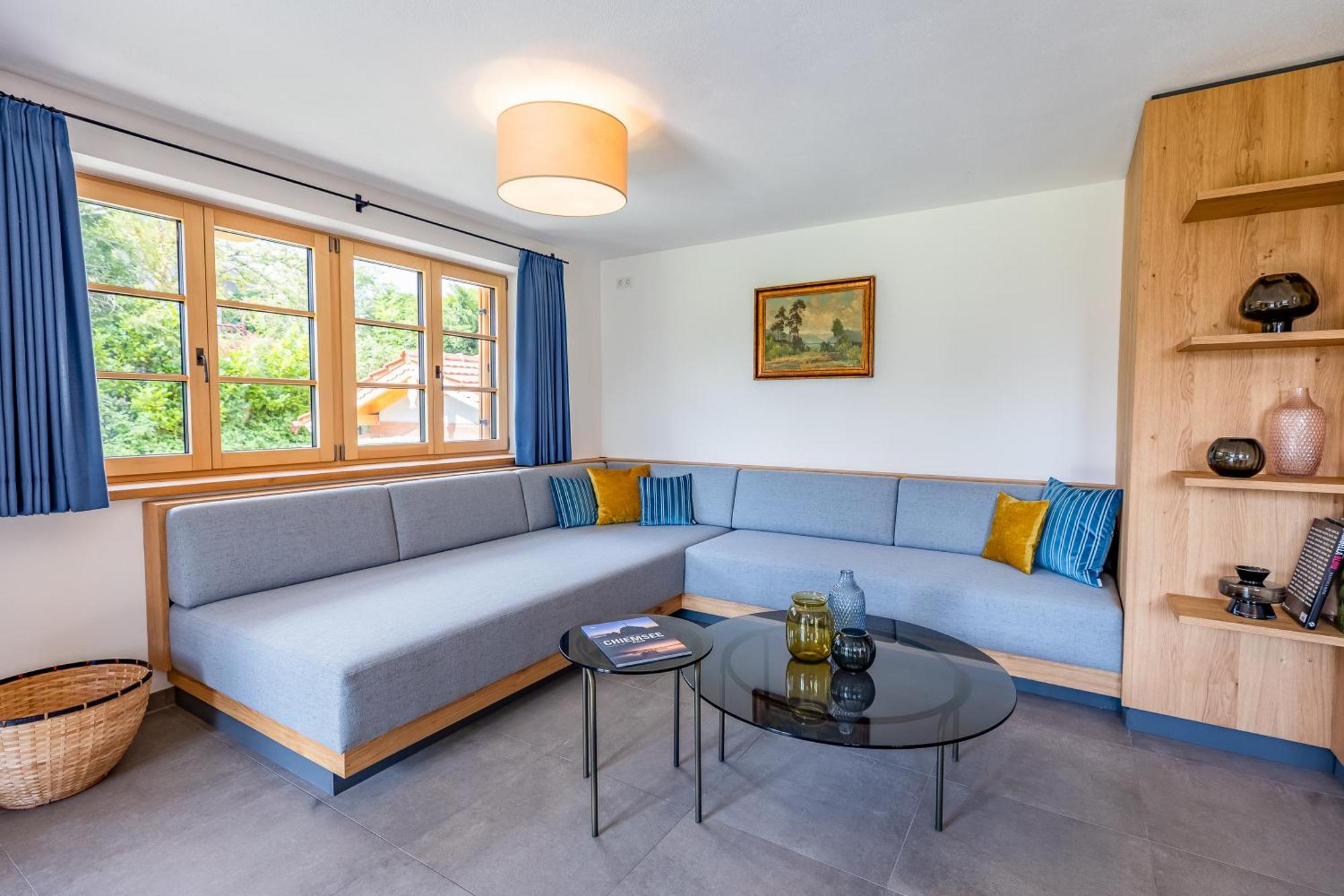 Graf Chiemo Suites - Direkt Am Chiemsee Mit Separatem Seezugang Chieming Luaran gambar