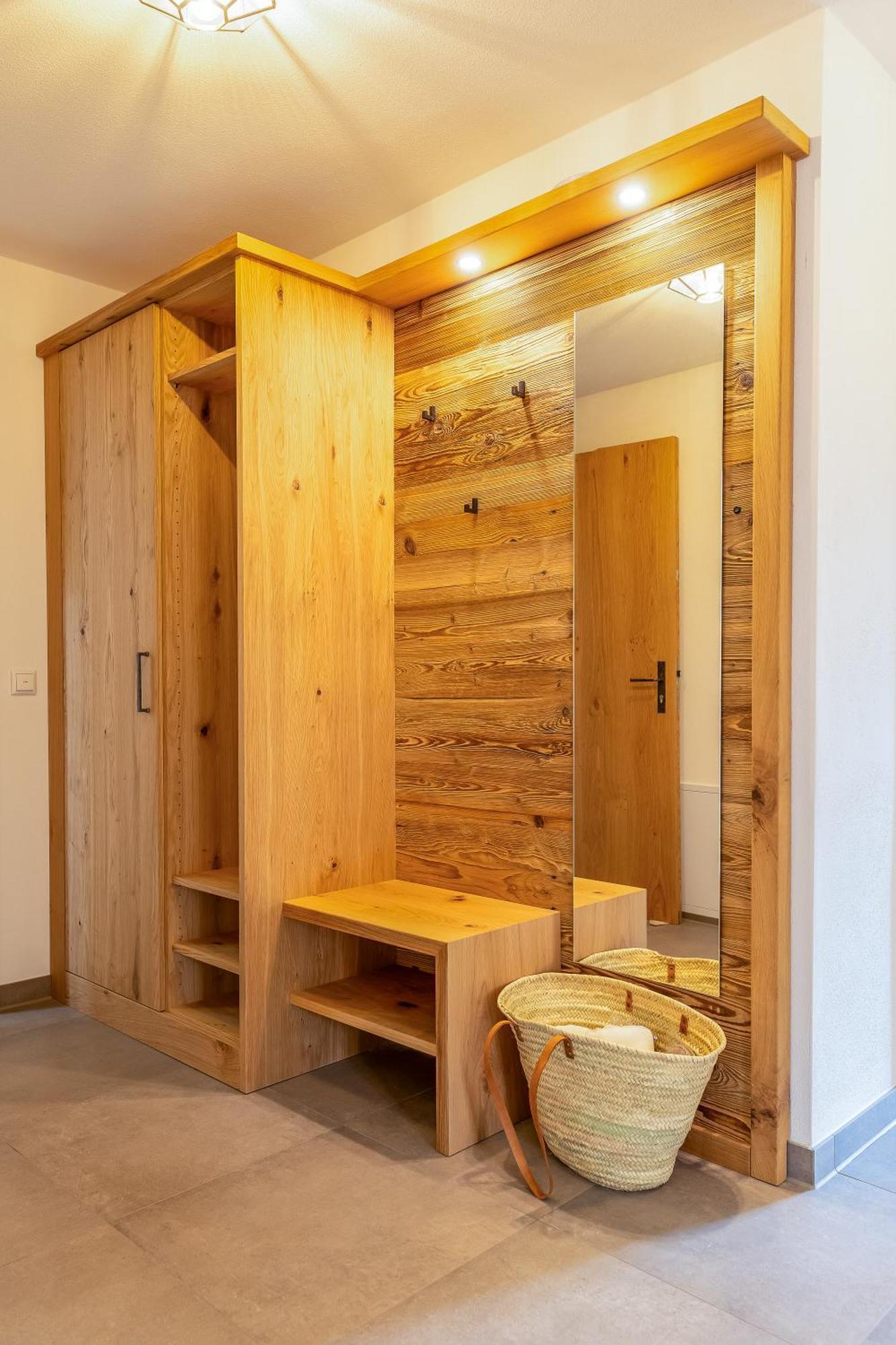 Graf Chiemo Suites - Direkt Am Chiemsee Mit Separatem Seezugang Chieming Luaran gambar
