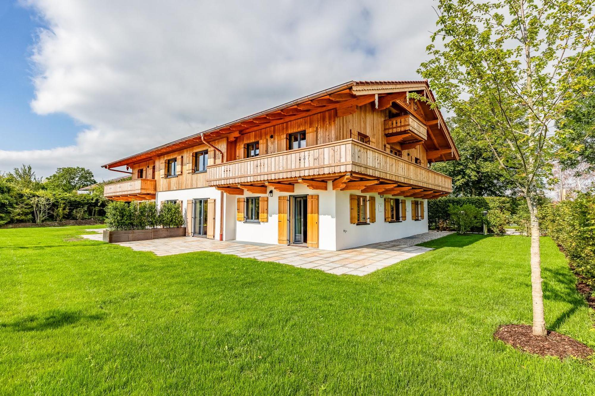 Graf Chiemo Suites - Direkt Am Chiemsee Mit Separatem Seezugang Chieming Luaran gambar