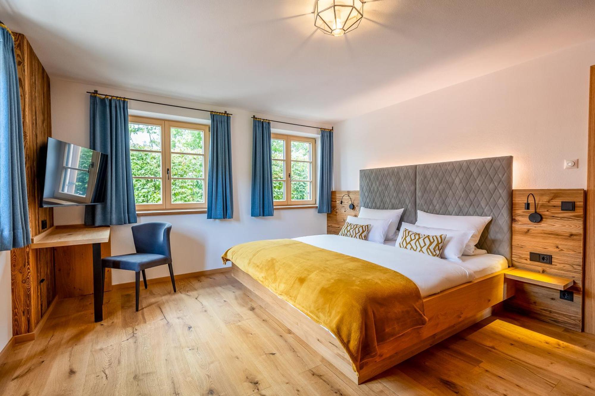 Graf Chiemo Suites - Direkt Am Chiemsee Mit Separatem Seezugang Chieming Luaran gambar